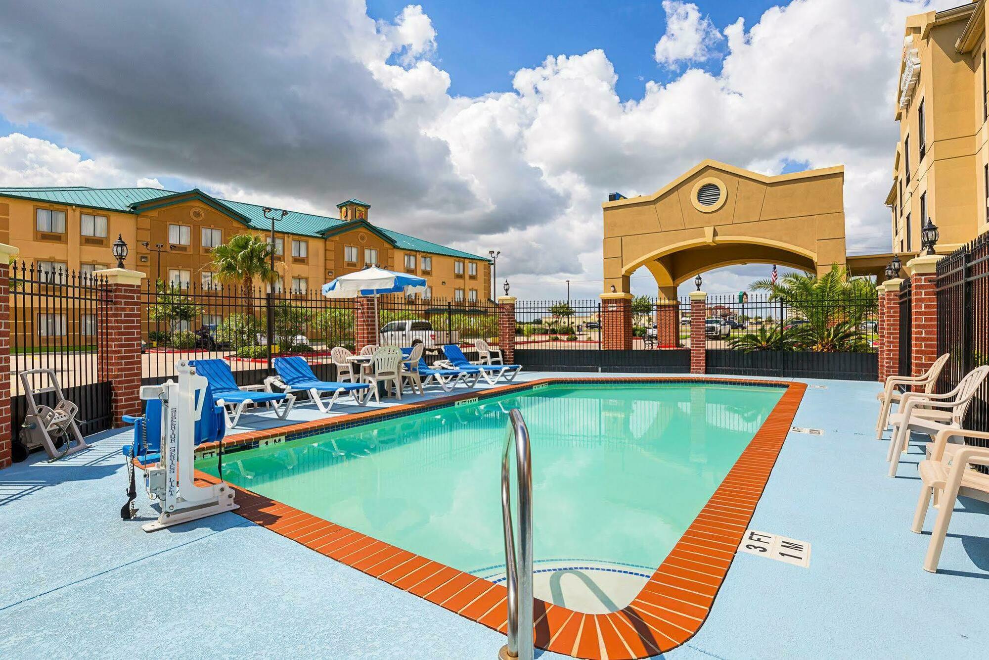 Comfort Inn & Suites Port Arthur-Port Neches Eksteriør bilde